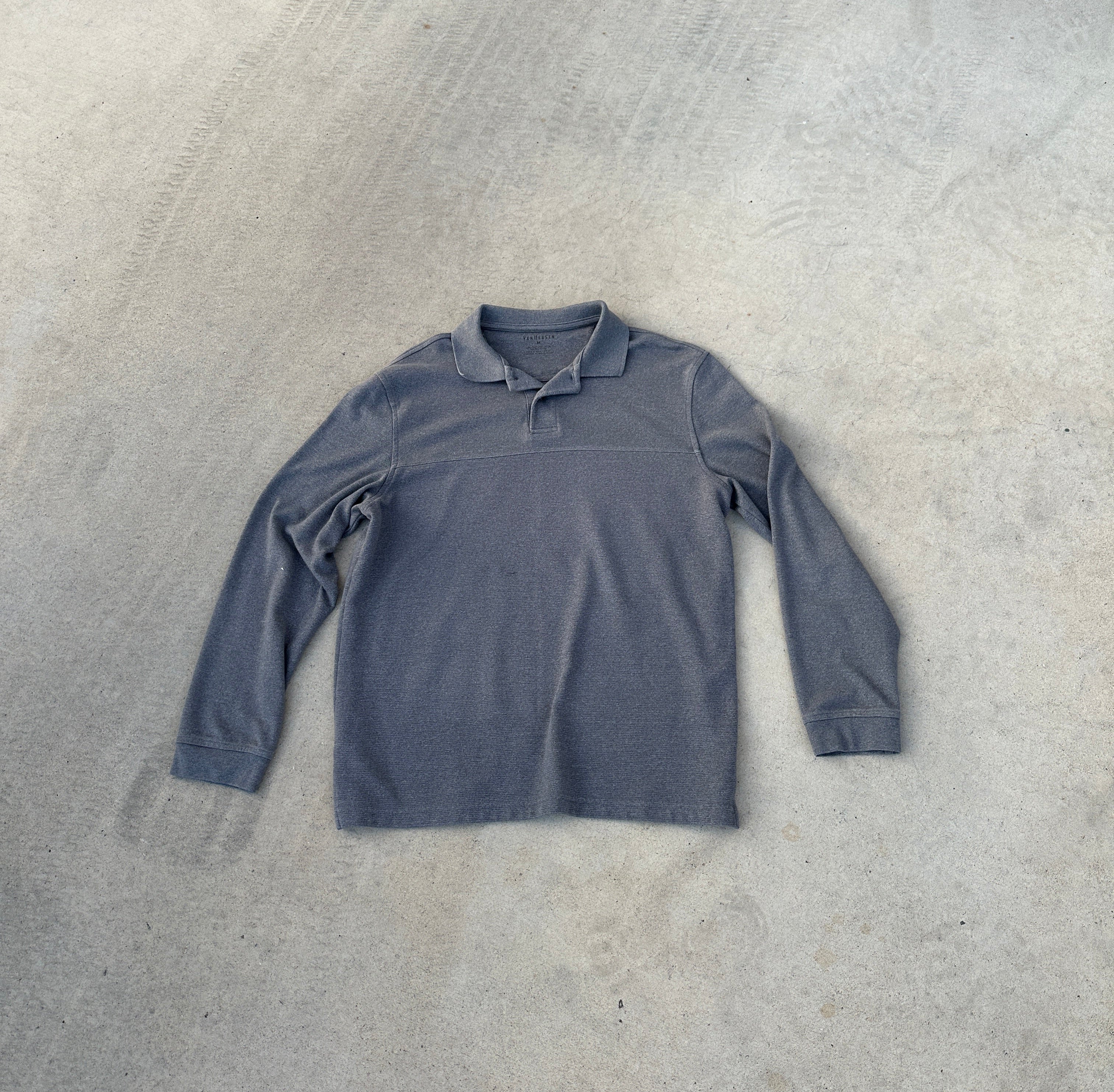 Van Huesen Long sleeve polo